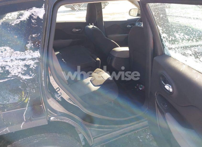 Photo 8 of 2014 Jeep Cherokee SPORT (VIN 1C4PJLAB5EW112858)