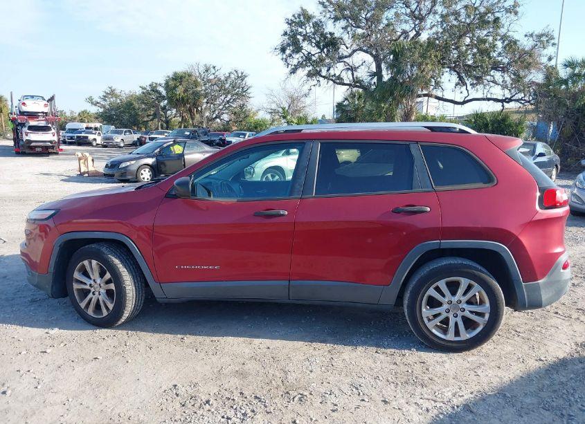 Photo 14 of 2015 Jeep Cherokee SPORT (VIN 1C4PJLAB5FW637355)
