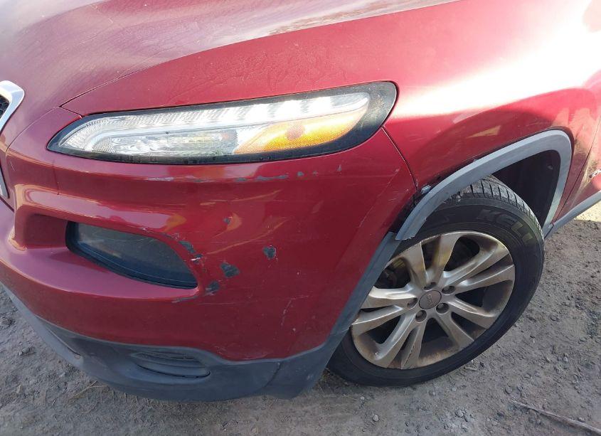 Photo 6 of 2015 Jeep Cherokee SPORT (VIN 1C4PJLAB5FW637355)