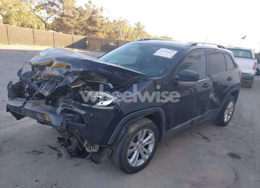 Photo 2 of 2015 Jeep Cherokee SPORT (VIN 1C4PJLAB5FW684059)