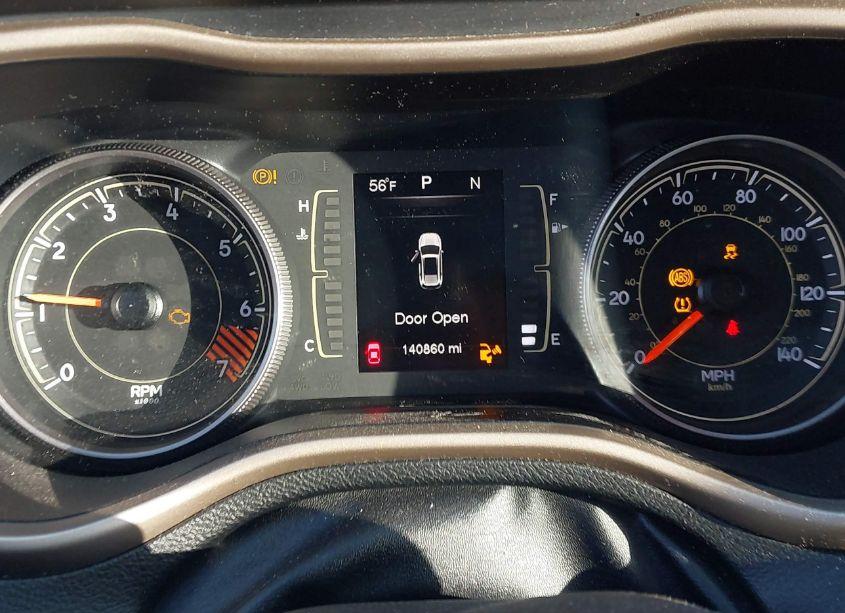 Photo 7 of 2015 Jeep Cherokee SPORT (VIN 1C4PJLAB5FW684241)