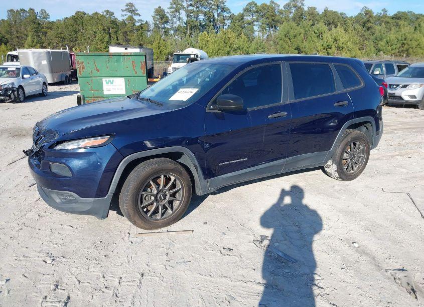 Photo 2 of 2016 Jeep Cherokee SPORT (VIN 1C4PJLAB5GW137486)