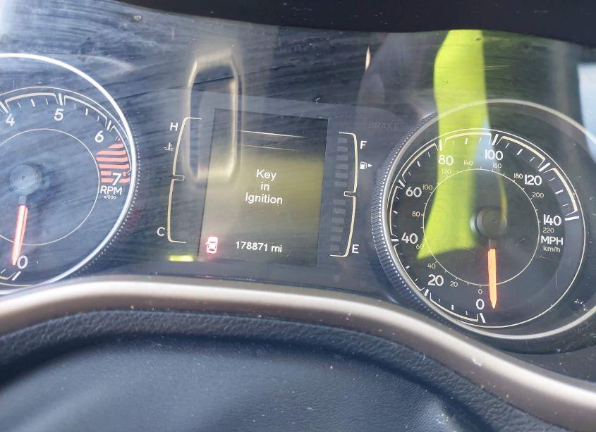 Photo 7 of 2016 Jeep Cherokee SPORT (VIN 1C4PJLAB5GW137486)