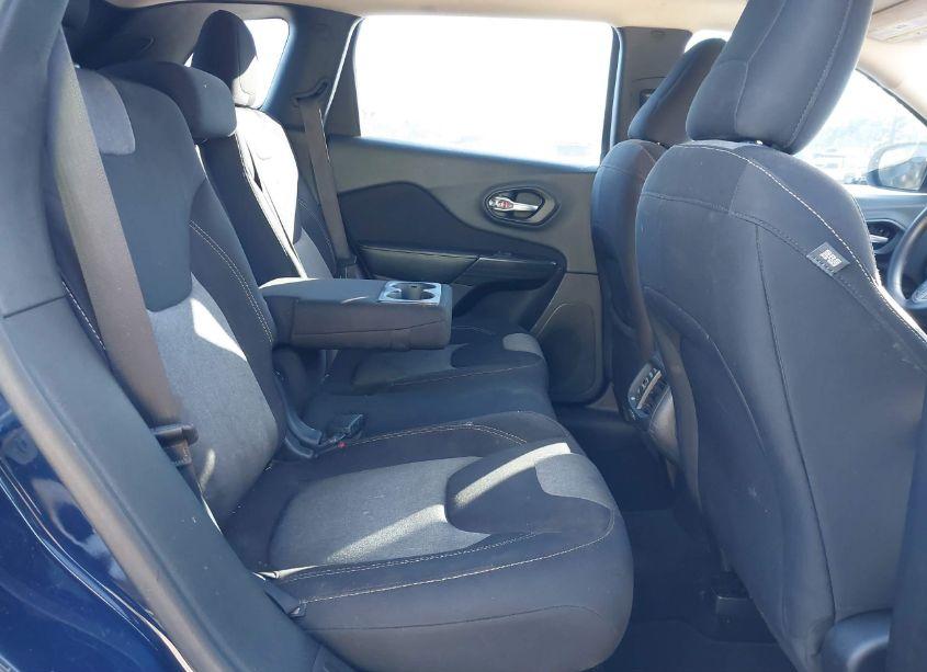 Photo 8 of 2016 Jeep Cherokee SPORT (VIN 1C4PJLAB5GW137486)