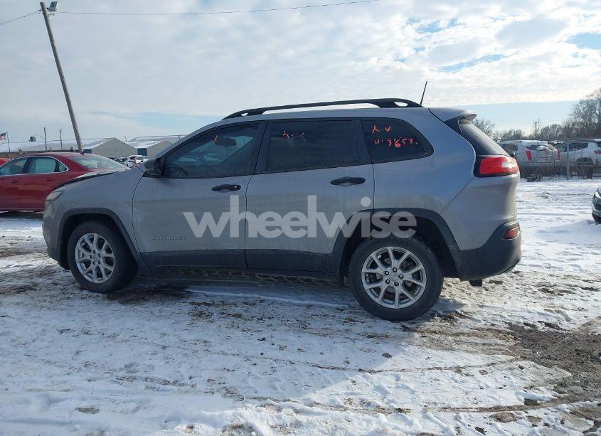 Photo 14 of 2016 Jeep Cherokee SPORT (VIN 1C4PJLAB5GW216804)