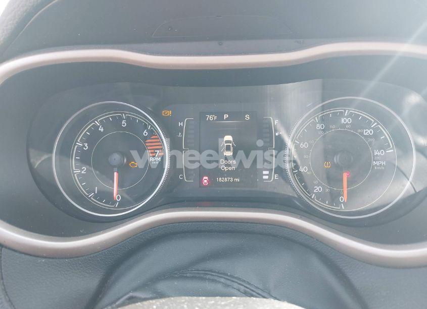 Photo 7 of 2017 Jeep Cherokee SPORT FWD (VIN 1C4PJLAB5HW559579)