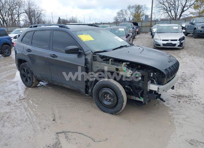 2017 Jeep Cherokee ALTITUDE FWD (VIN 1C4PJLAB5HW592694) main photo