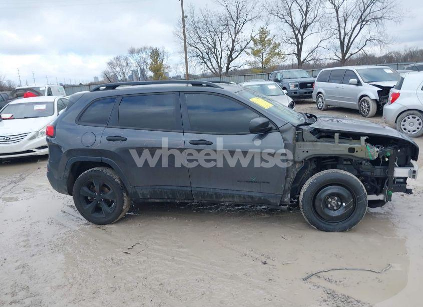 Photo 13 of 2017 Jeep Cherokee ALTITUDE FWD (VIN 1C4PJLAB5HW592694)