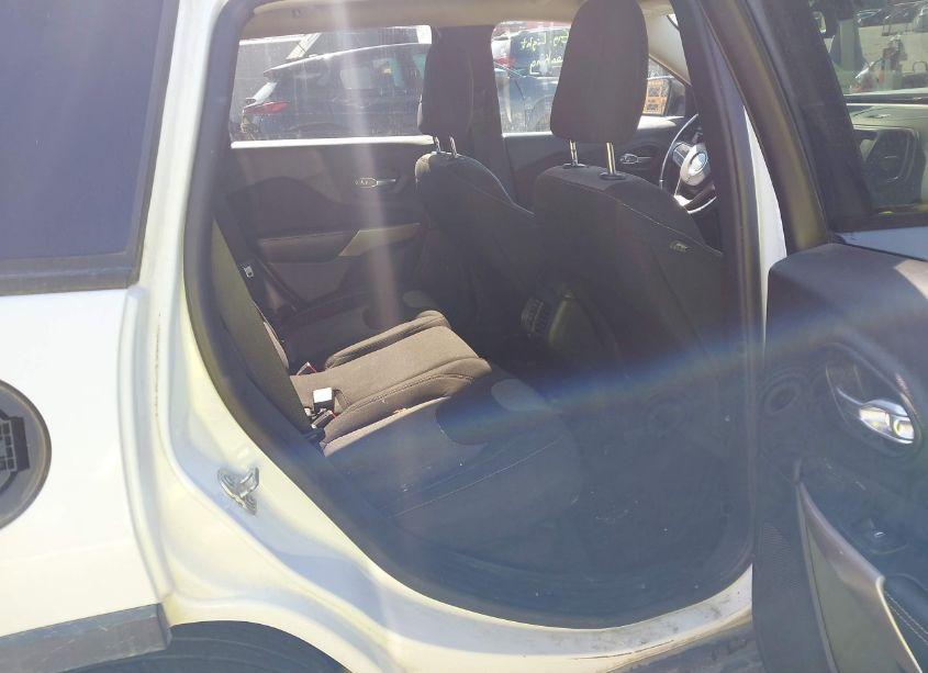 Photo 8 of 2017 Jeep Cherokee ALTITUDE FWD (VIN 1C4PJLAB5HW643644)