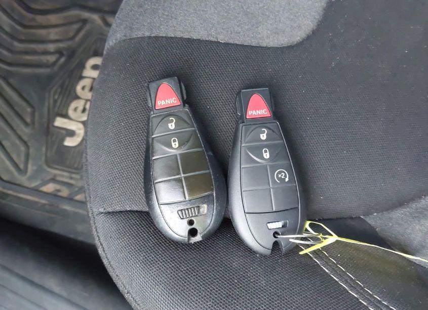 Photo 11 of 2017 Jeep Cherokee ALTITUDE FWD (VIN 1C4PJLAB5HW660606)