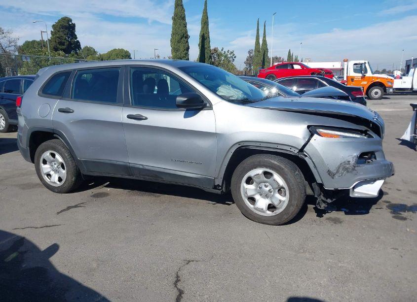 Photo 13 of 2015 Jeep Cherokee SPORT (VIN 1C4PJLAB6FW660840)