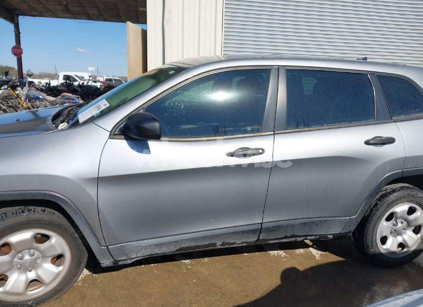 Photo 14 of 2015 Jeep Cherokee SPORT (VIN 1C4PJLAB6FW684202)