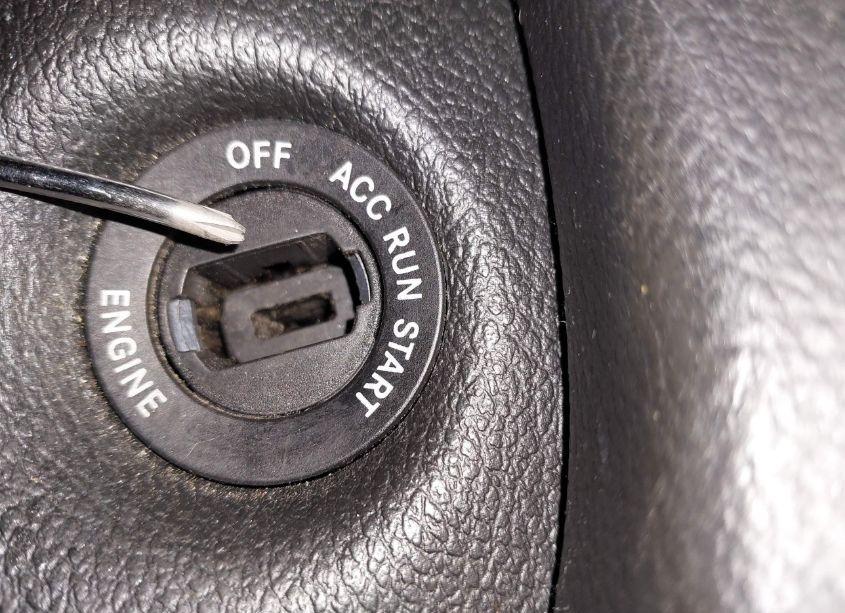 Photo 11 of 2015 Jeep Cherokee SPORT (VIN 1C4PJLAB6FW731549)