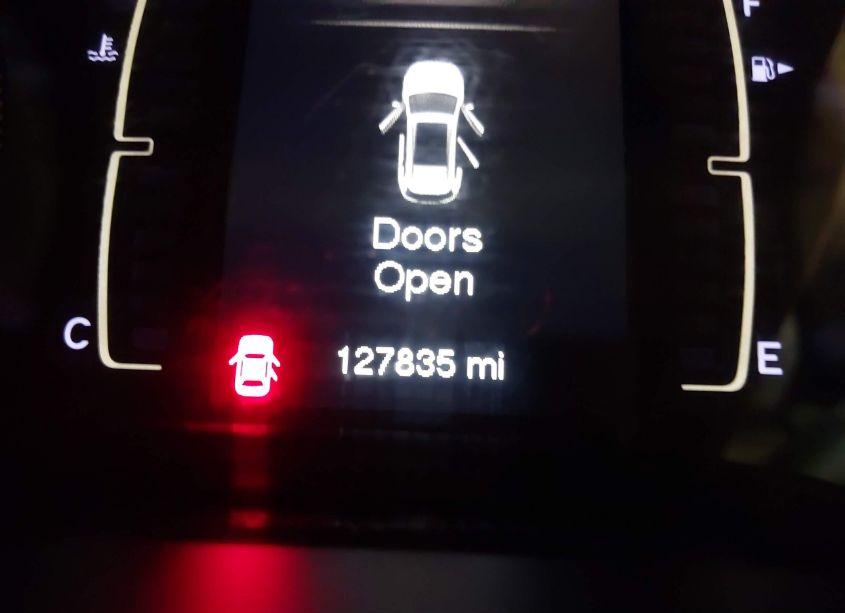 Photo 16 of 2015 Jeep Cherokee SPORT (VIN 1C4PJLAB6FW731549)