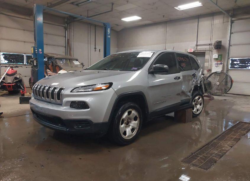 Photo 2 of 2015 Jeep Cherokee SPORT (VIN 1C4PJLAB6FW731549)