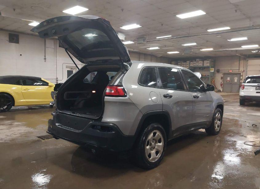 Photo 4 of 2015 Jeep Cherokee SPORT (VIN 1C4PJLAB6FW731549)
