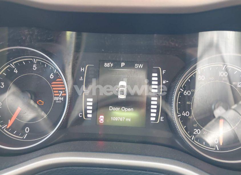 Photo 7 of 2016 Jeep Cherokee SPORT (VIN 1C4PJLAB6GW125251)