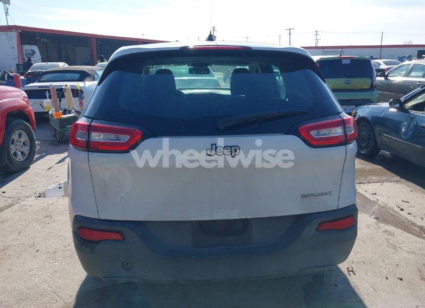 Photo 16 of 2016 Jeep Cherokee SPORT (VIN 1C4PJLAB6GW136220)