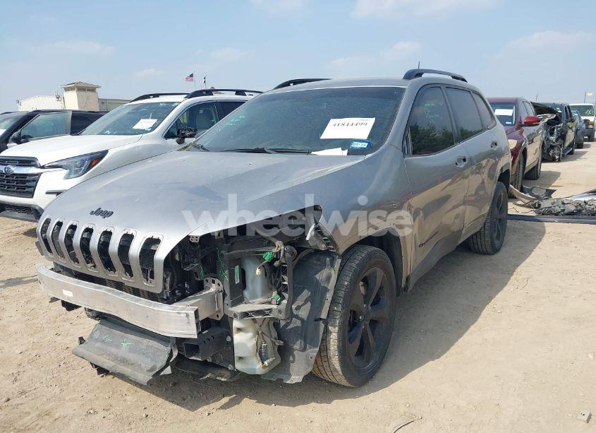 Photo 6 of 2016 Jeep Cherokee ALTITUDE (VIN 1C4PJLAB6GW324543)