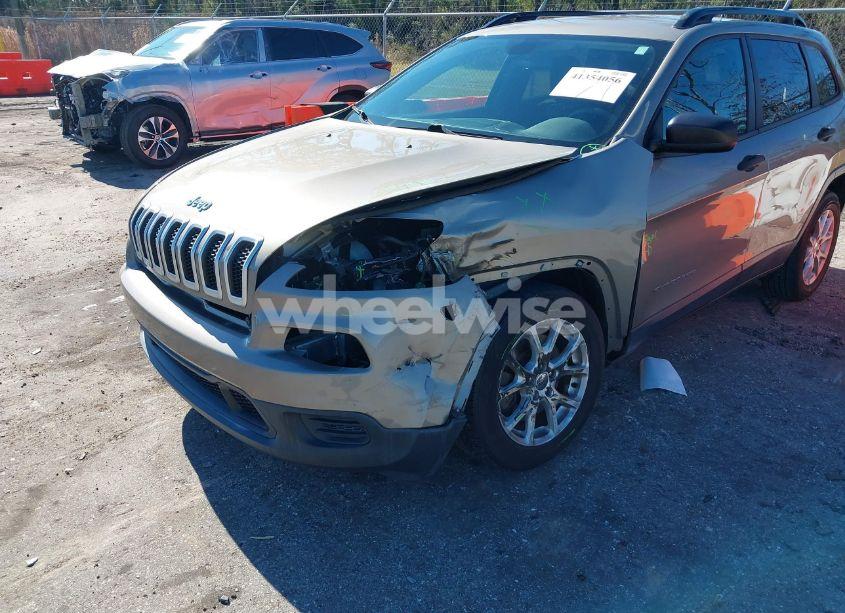 Photo 6 of 2017 Jeep Cherokee SPORT FWD (VIN 1C4PJLAB6HW508219)