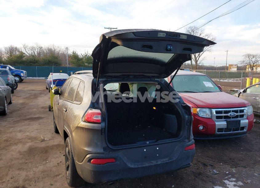 Photo 3 of 2017 Jeep Cherokee ALTITUDE FWD (VIN 1C4PJLAB6HW652837)