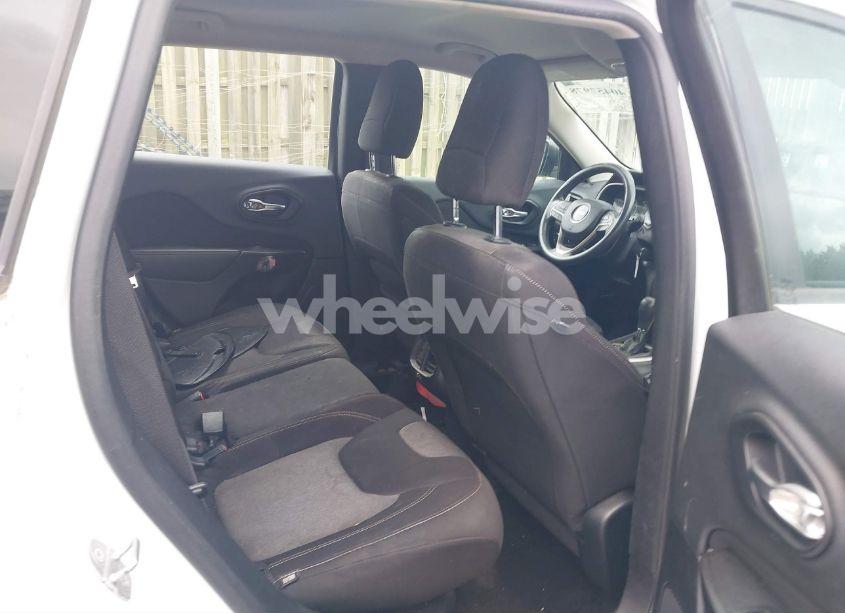 Photo 8 of 2014 Jeep Cherokee SPORT (VIN 1C4PJLAB7EW163908)