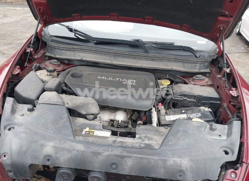 Photo 10 of 2015 Jeep Cherokee SPORT (VIN 1C4PJLAB7FW561279)