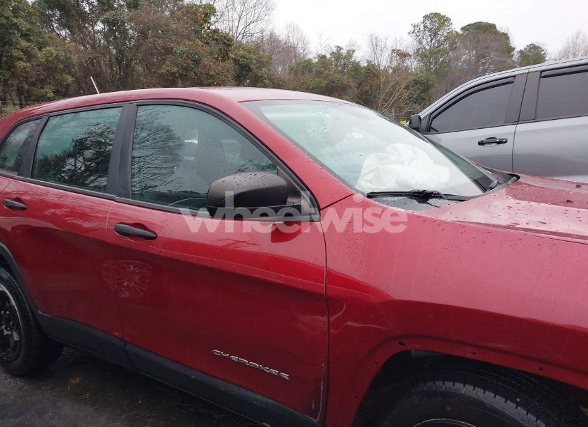 Photo 13 of 2015 Jeep Cherokee SPORT (VIN 1C4PJLAB7FW561279)