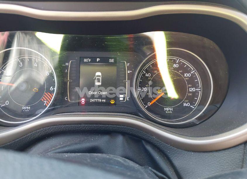 Photo 7 of 2015 Jeep Cherokee SPORT (VIN 1C4PJLAB7FW620475)