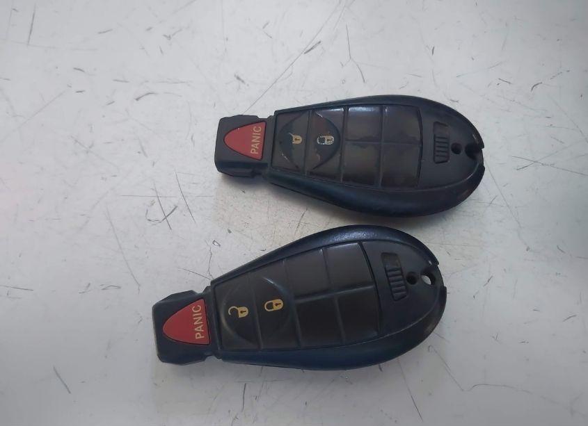 Photo 11 of 2015 Jeep Cherokee SPORT (VIN 1C4PJLAB7FW701069)