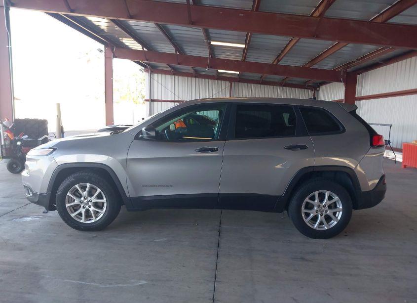Photo 14 of 2015 Jeep Cherokee SPORT (VIN 1C4PJLAB7FW701069)