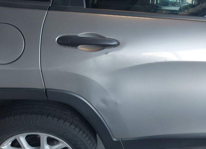 Photo 6 of 2015 Jeep Cherokee SPORT (VIN 1C4PJLAB7FW701069)