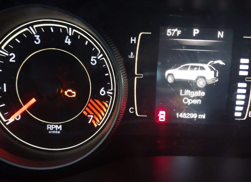 Photo 7 of 2015 Jeep Cherokee SPORT (VIN 1C4PJLAB7FW701069)