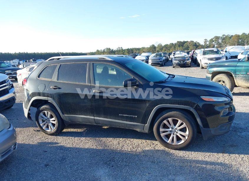 Photo 13 of 2015 Jeep Cherokee SPORT (VIN 1C4PJLAB7FW707146)