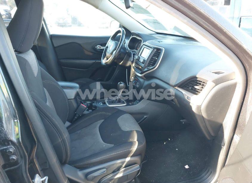 Photo 5 of 2015 Jeep Cherokee SPORT (VIN 1C4PJLAB7FW707146)