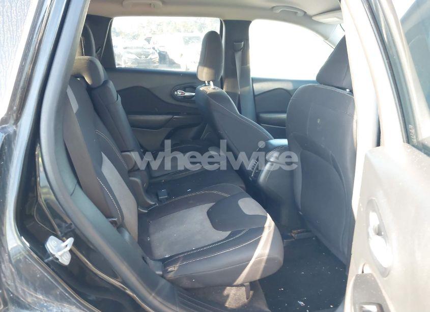 Photo 8 of 2015 Jeep Cherokee SPORT (VIN 1C4PJLAB7FW707146)