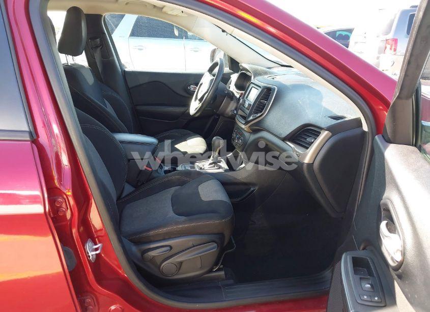 Photo 5 of 2015 Jeep Cherokee SPORT (VIN 1C4PJLAB7FW720785)