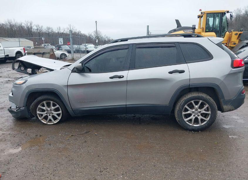 Photo 14 of 2015 Jeep Cherokee SPORT (VIN 1C4PJLAB7FW761594)