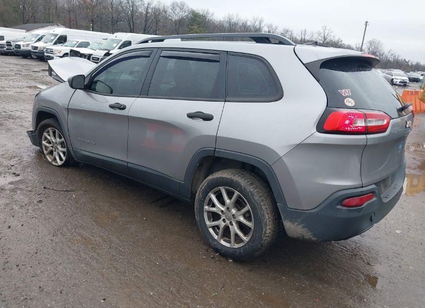 Photo 3 of 2015 Jeep Cherokee SPORT (VIN 1C4PJLAB7FW761594)