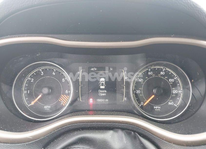 Photo 7 of 2015 Jeep Cherokee SPORT (VIN 1C4PJLAB8FW542210)