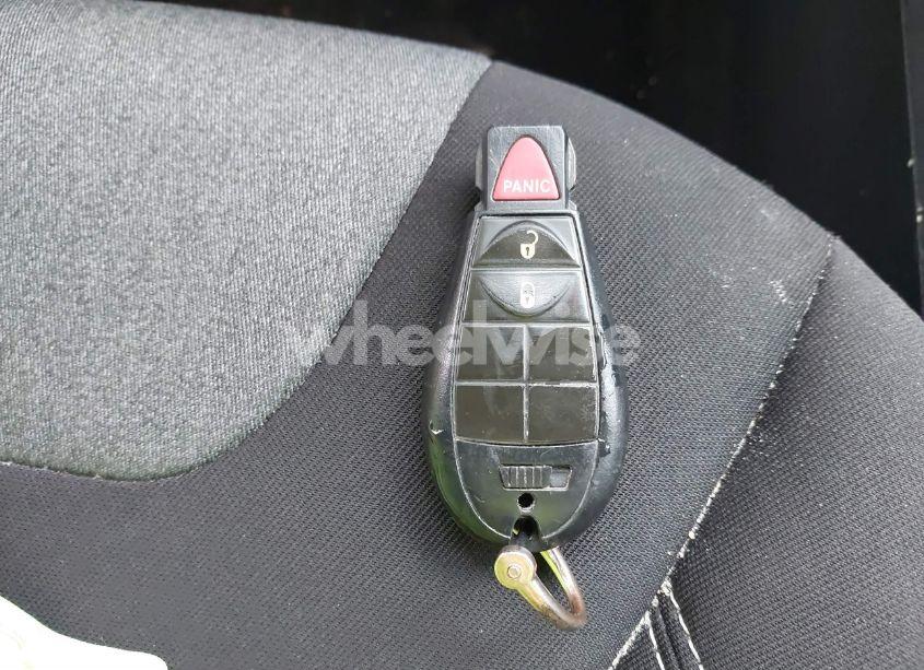 Photo 11 of 2015 Jeep Cherokee SPORT (VIN 1C4PJLAB8FW560108)