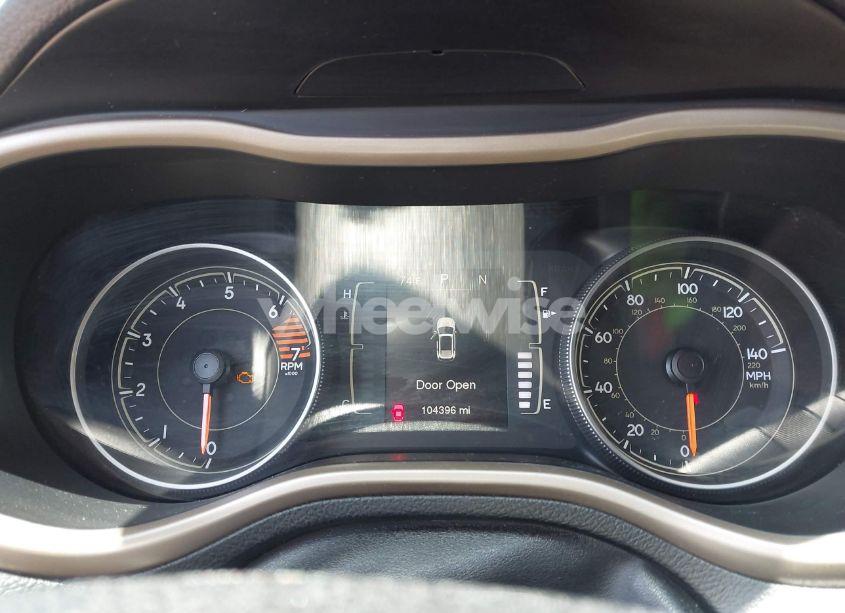 Photo 7 of 2016 Jeep Cherokee SPORT (VIN 1C4PJLAB8GW216912)