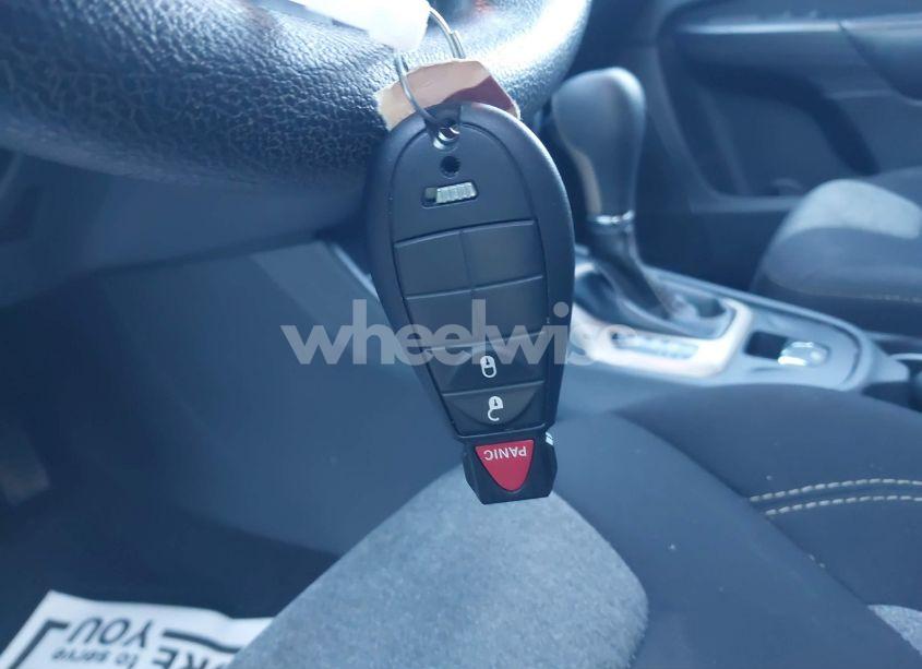 Photo 11 of 2016 Jeep Cherokee SPORT (VIN 1C4PJLAB8GW273546)