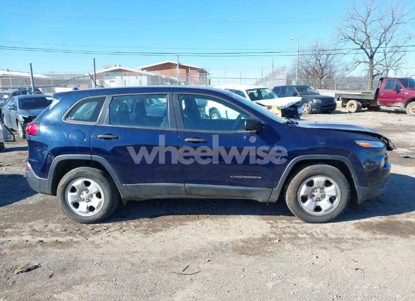 Photo 13 of 2016 Jeep Cherokee SPORT (VIN 1C4PJLAB8GW315374)