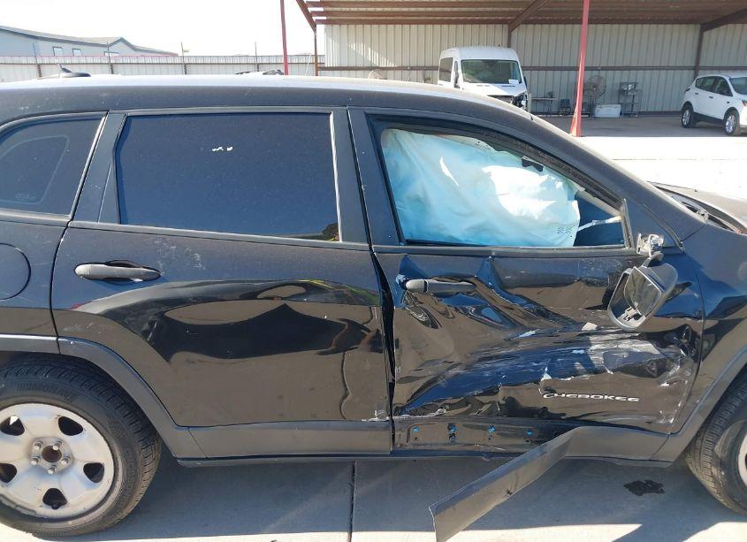 Photo 13 of 2015 Jeep Cherokee SPORT (VIN 1C4PJLAB9FW525903)