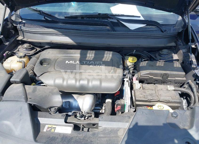 Photo 10 of 2015 Jeep Cherokee SPORT (VIN 1C4PJLAB9FW573207)