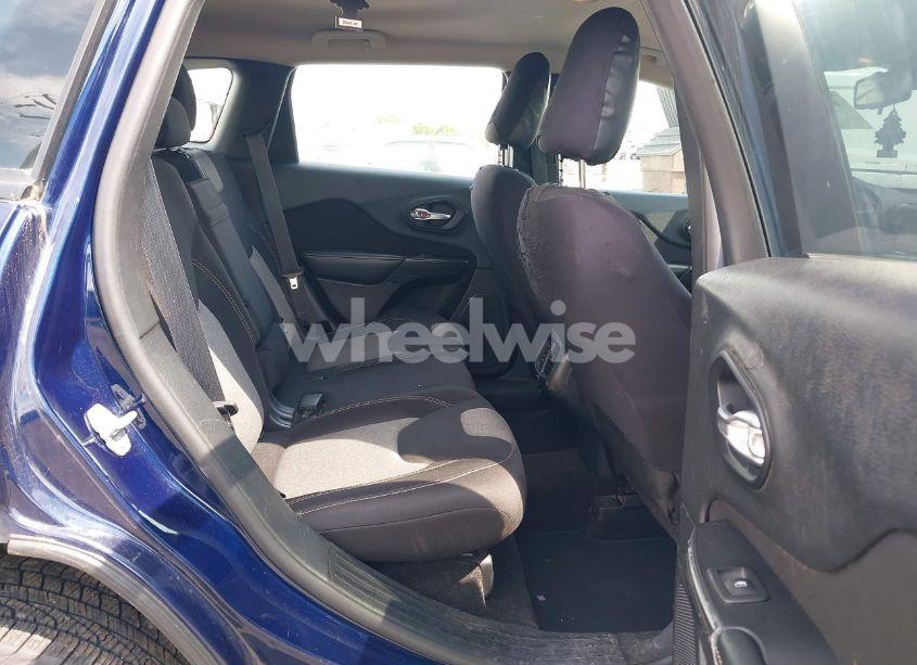 Photo 8 of 2015 Jeep Cherokee SPORT (VIN 1C4PJLAB9FW573207)