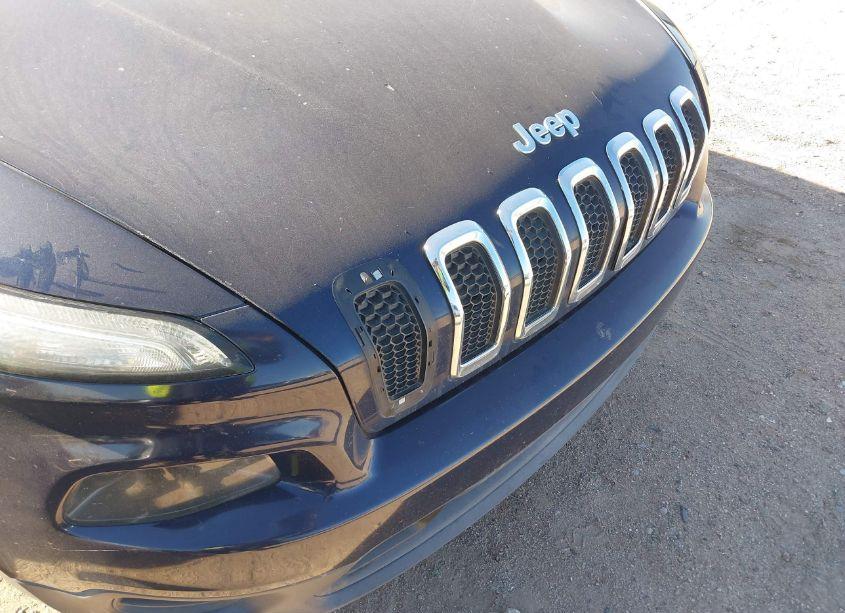 Photo 6 of 2015 Jeep Cherokee SPORT (VIN 1C4PJLAB9FW695078)