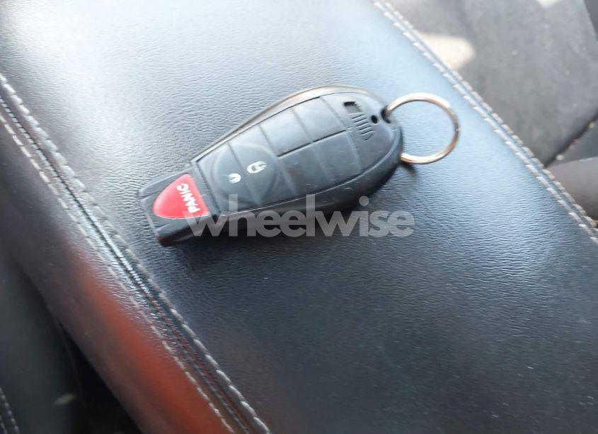 Photo 11 of 2015 Jeep Cherokee SPORT (VIN 1C4PJLAB9FW700411)