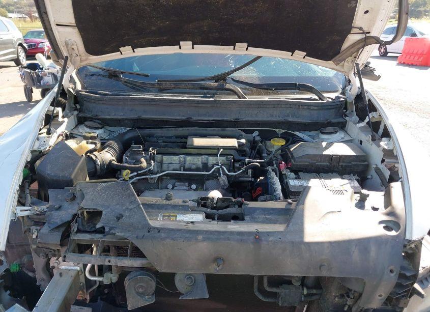 Photo 10 of 2016 Jeep Cherokee SPORT (VIN 1C4PJLAB9GW135322)